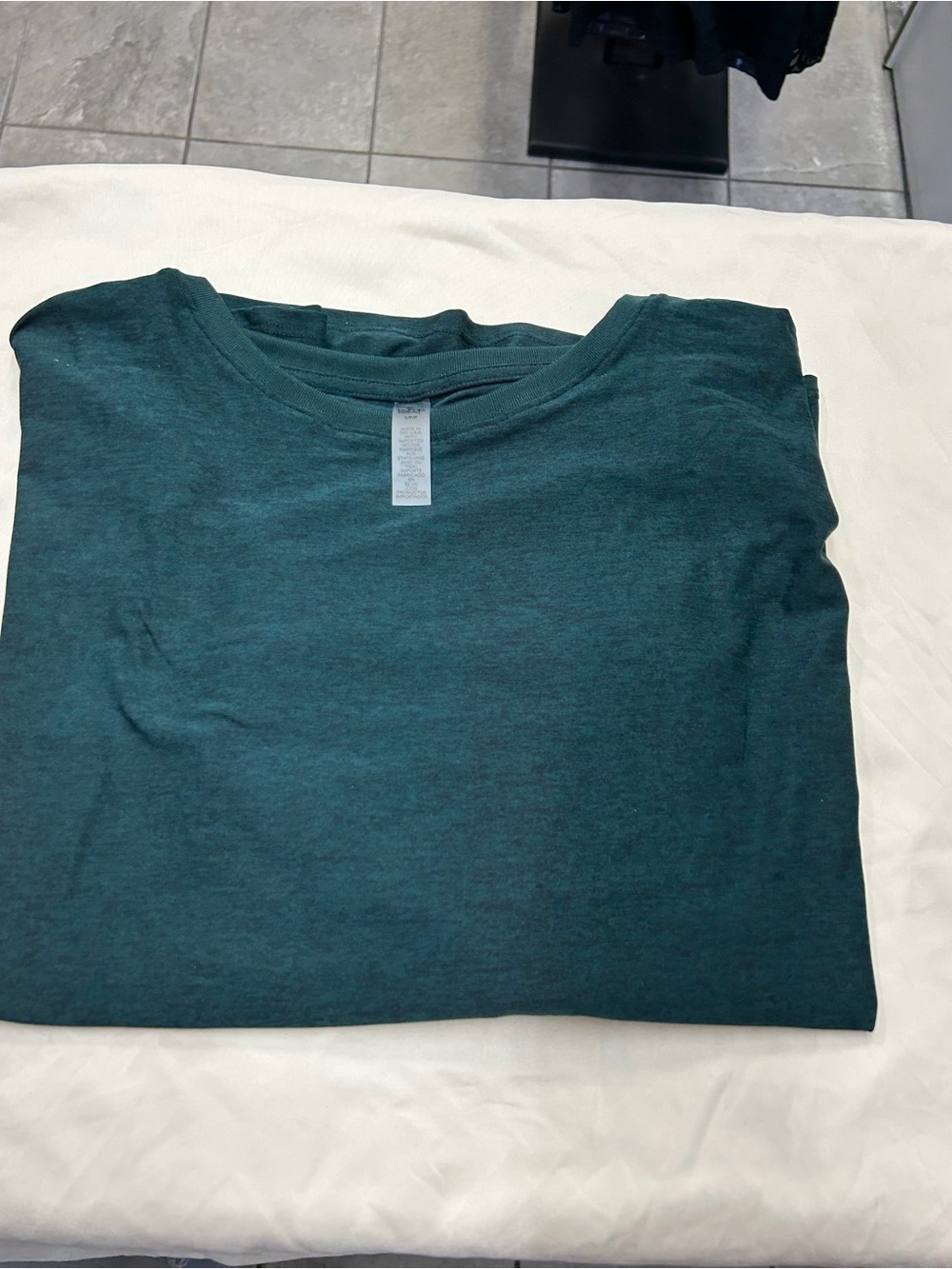 beyond yoga Featherweight Feels Like Home Long Sleeve Maternity Top  green